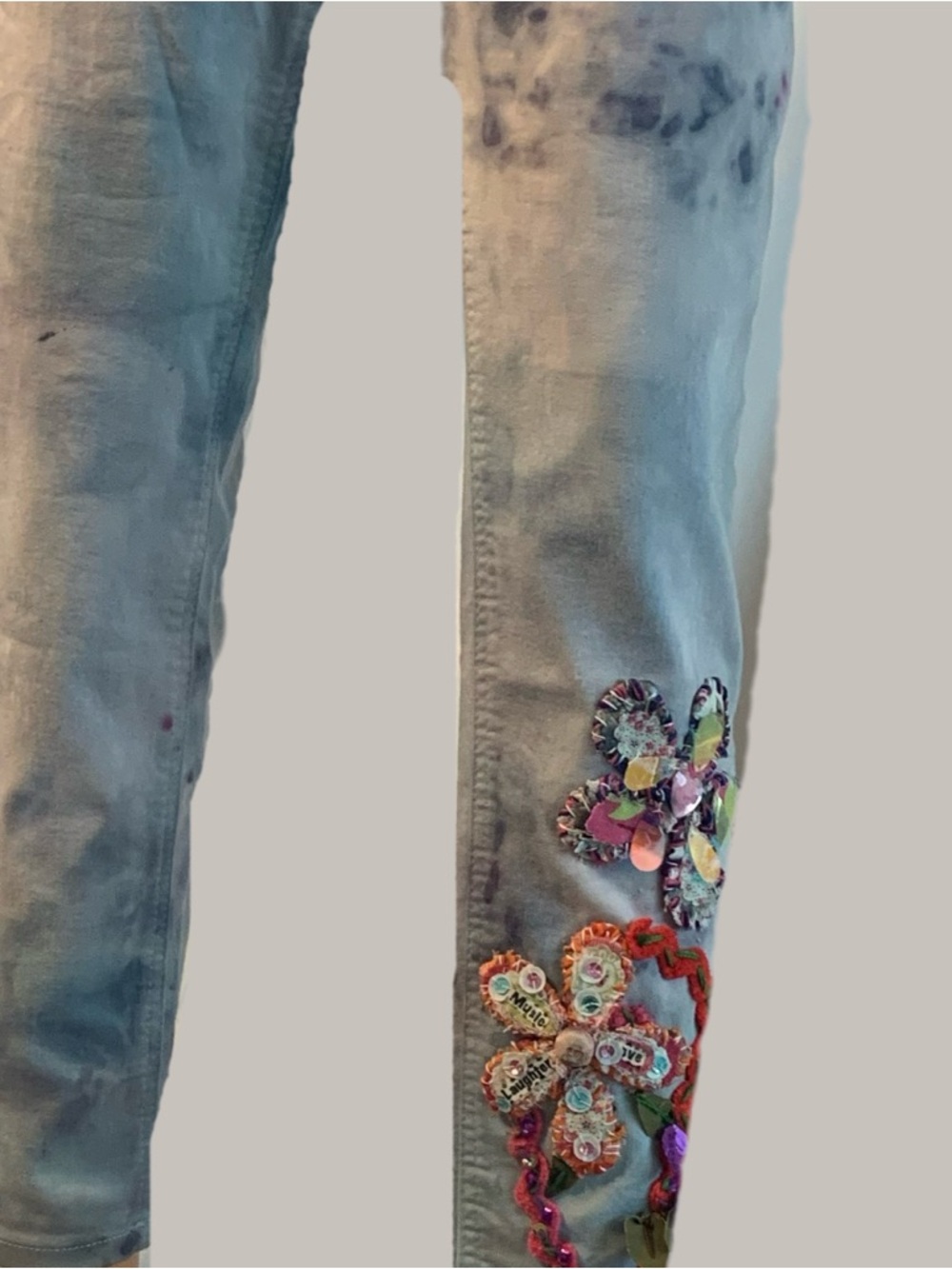 Women's Tie-Dye Jeans with Floral Embroidery